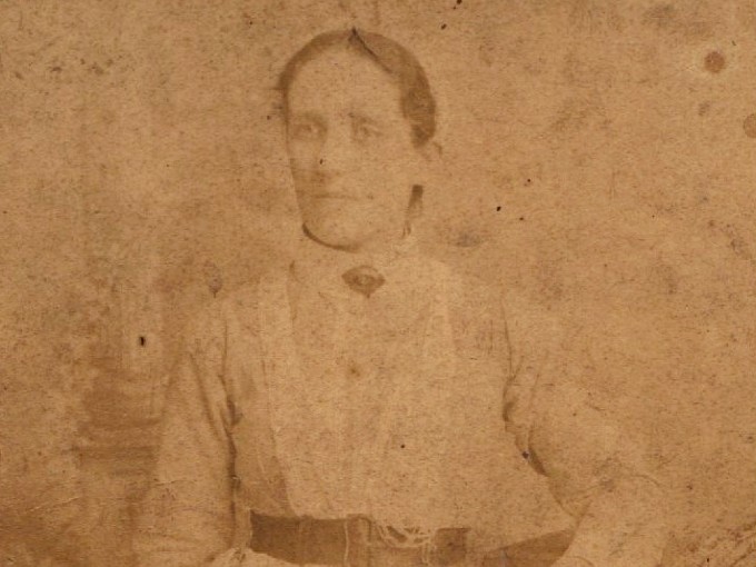 Portrait of Eliza Jane Lillington, a nursing student who trained at Cardiff Infirmary in 1887